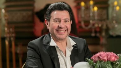 هاني-شاكر-يروج-أغنيته-الجديدة-بإطلالة-غريبة.-والجمهور-يشبهه-بصابر-الرباعي