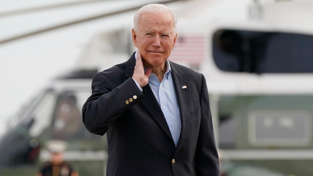 بايدن يتبع ترامب بشأن الصين للحفاظ على المركز القيادي للولايات المتحدة