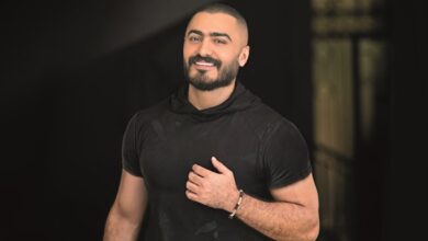 تامر-حسني-متهم-بالكذب.-بسبب-معجبة-انهارت-فور-رؤيته!