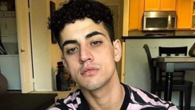 «كلمات-مؤثرة».-أول-تعليق-من-الفنان-آدم-الشرقاوي-على-وفاة-والده
