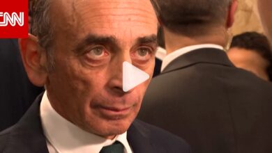 معادٍ للمسلمين ومن أصول جزائرية.. من المرشح الرئاسي إريك زمور المدان مرتين بالتحريض على الكراهية؟