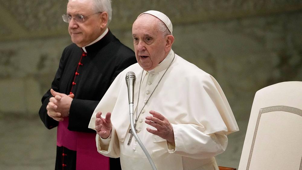 البابا مستعد لاستقبال واضعي تقرير “سوفيه” عن الانتهاكات الجنسية في الكنيسة