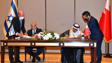 سفير إسرائيل لدى البحرين يقول إن بلاده تشتري الألومنيوم من المنامة