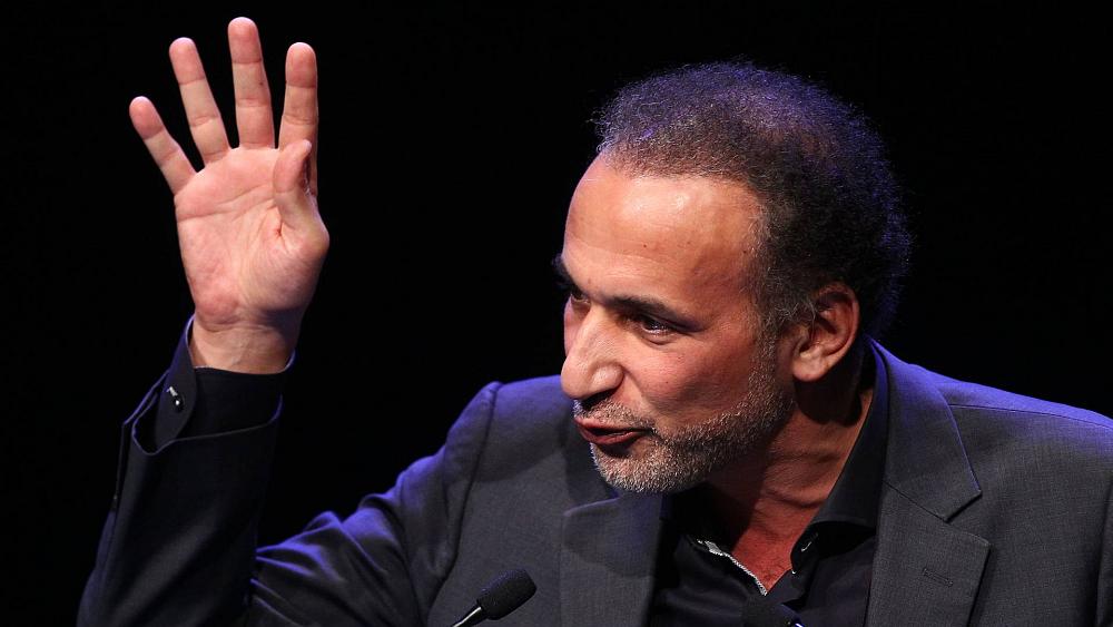 الدفاع عن طارق رمضان مصمم على تجنّب محاكمته بتهمة الاغتصاب