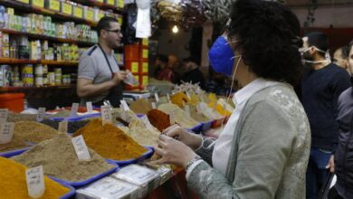 ارتفاع الأسعار جراء الغزو الروسي لأوكرانيا يثير مخاوف في دول المغرب العربي