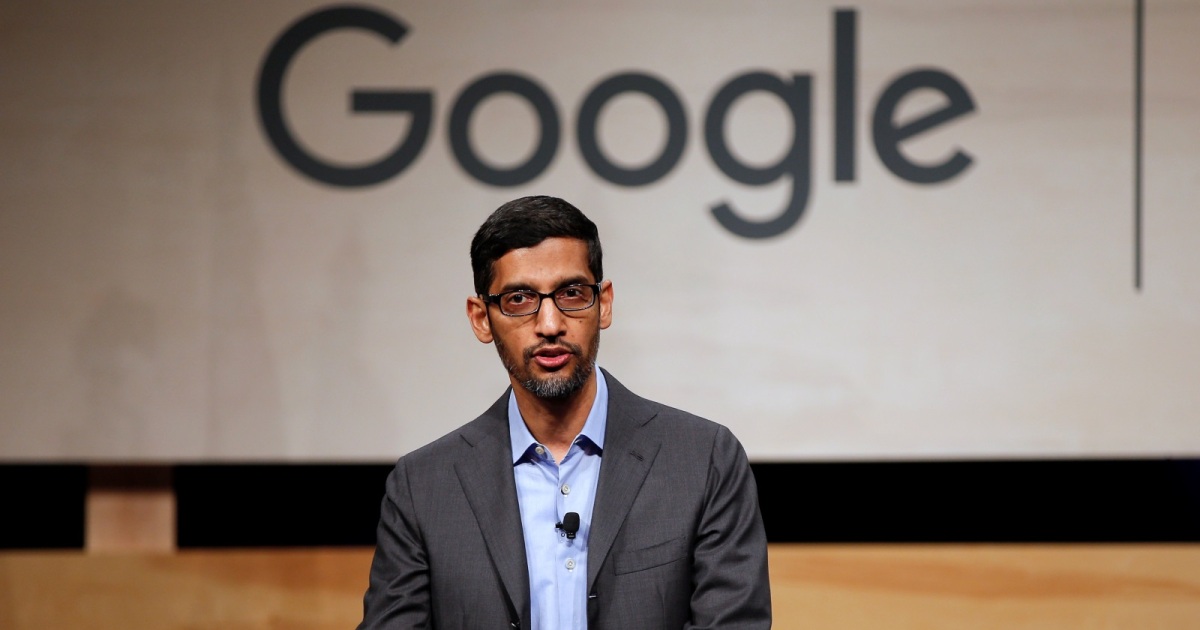 موظفو غوغل يقصفون المديرين التنفيذيين بأسئلة حول الأجور في اجتماع الشركة