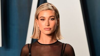هايلي-بيبر-تُجري-هذه-العملية.-بعد-إصابتها-بالسكتة-الدماغية