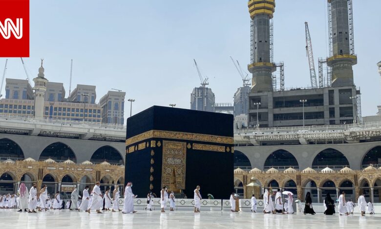 هل تخطط لأداء العمرة في رمضان؟ اتبع هذه النصائح للوقاية من الإجهاد الحراري