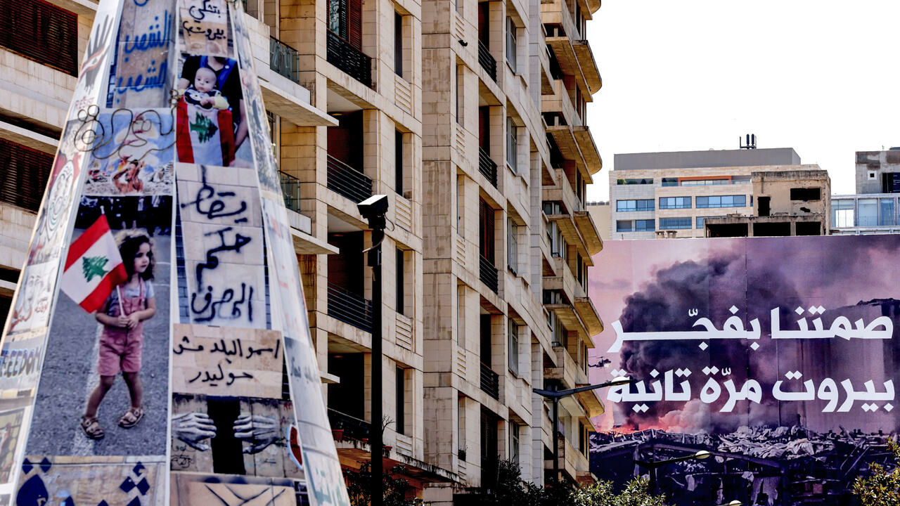 لبنانيون تضرروا من انفجار مرفأ بيروت يريدون محاسبة السلطة عبر صناديق الاقتراع