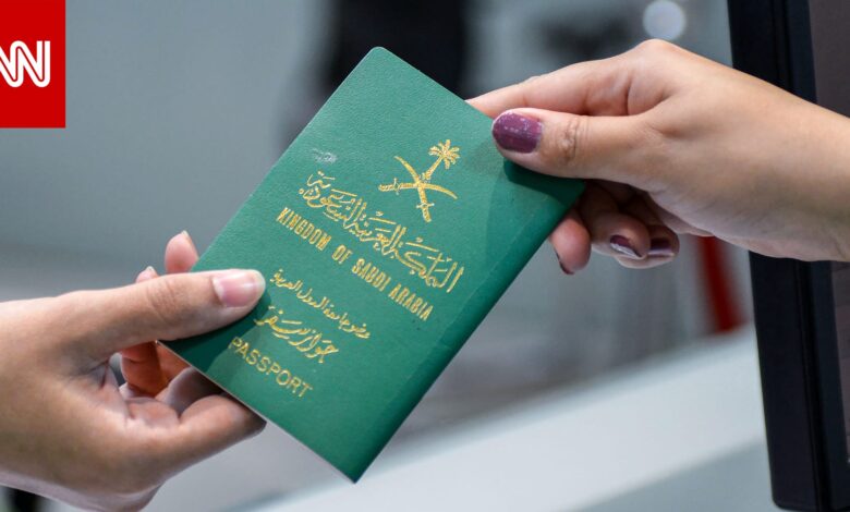السعودية.. تفاعل على فيديو تصرفات مسيئة لسعوديين بالخارج بقناة حكومية