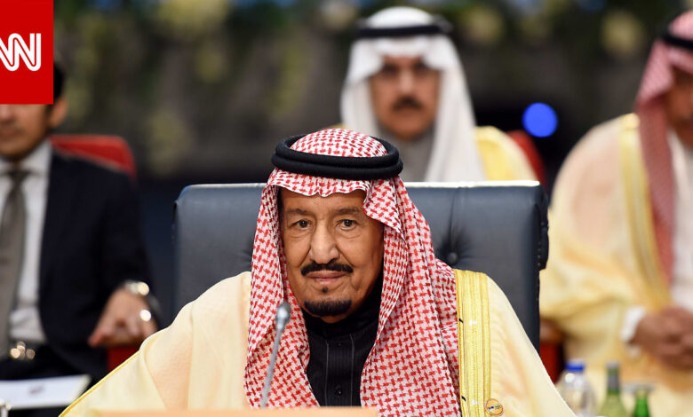 أمر بالعمل 4 ساعات فقط في رمضان.. الملك سلمان يروي موقفا لوالده وقت بناء قصر المربع