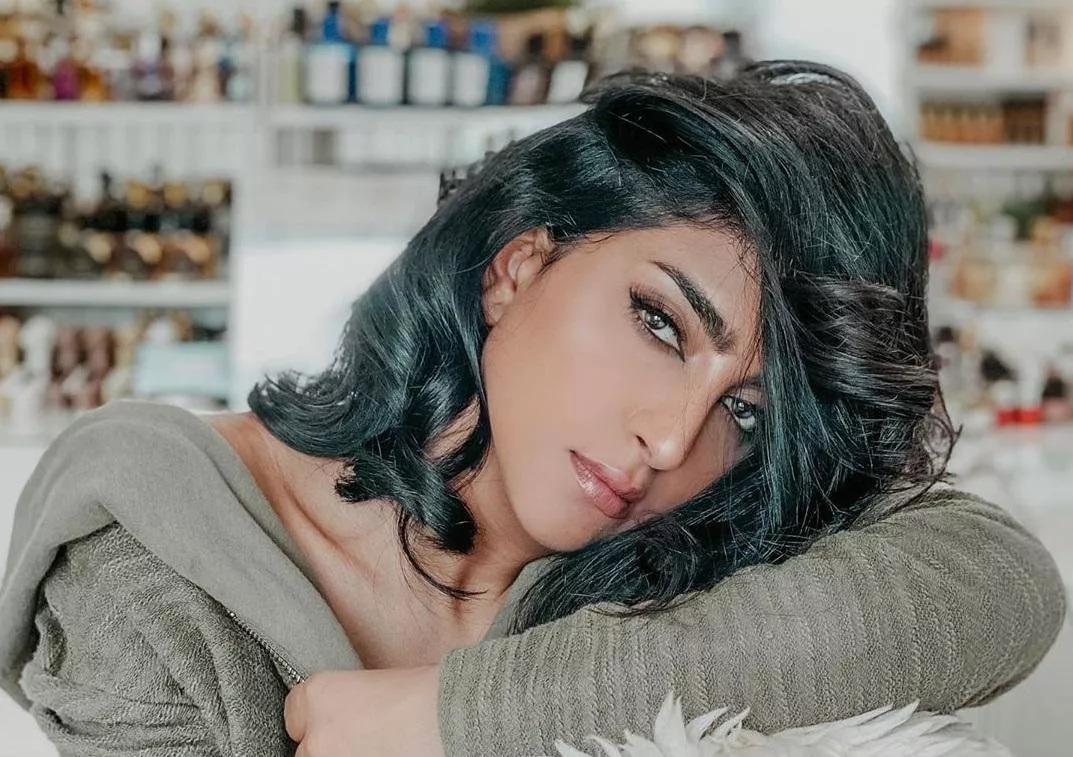 بالفيديو بثينة الرئيسي توثق لحظة سقوطها بإحدى المناسبات