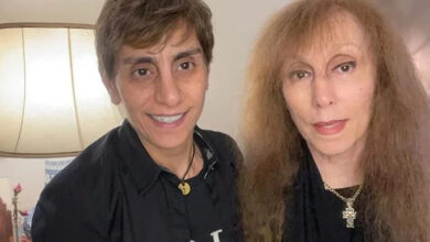 صورة تجمع الفنانة فيروز وابنيها هلي وزياد الرحباني
