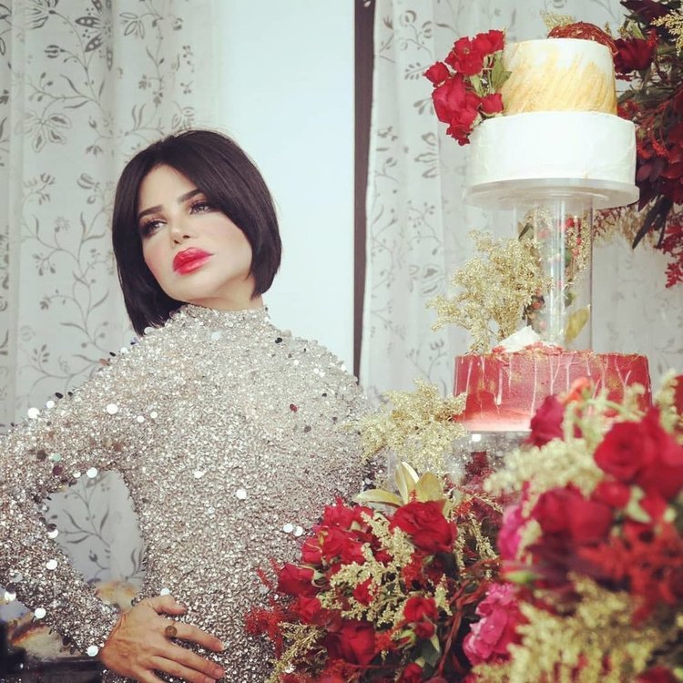 مشاهير تعرضوا لمواقف محرجة في مناسبات عامة بسبب أطفالهم