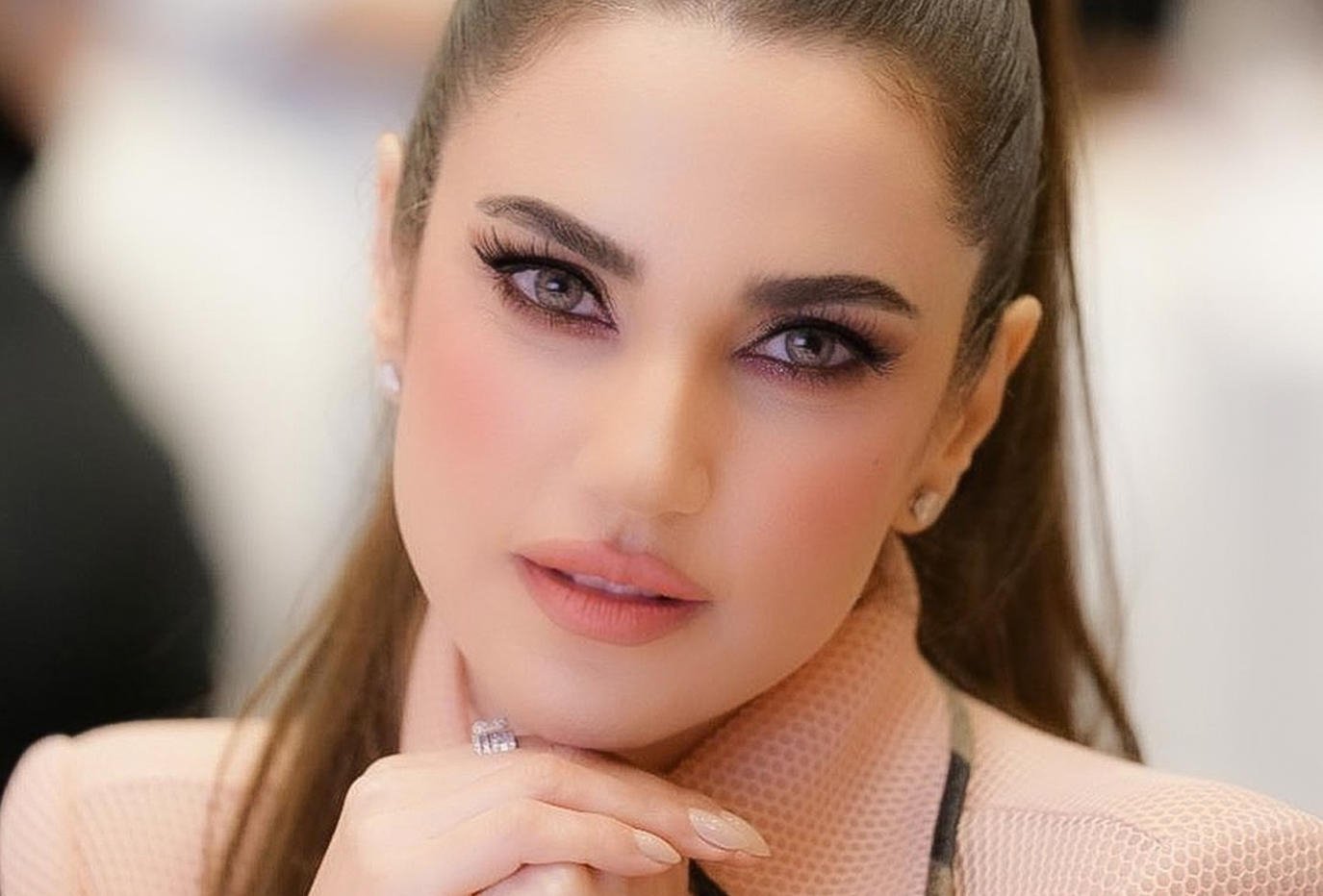 أكبر مخاوف الفنانة درة على السجادة الحمراء