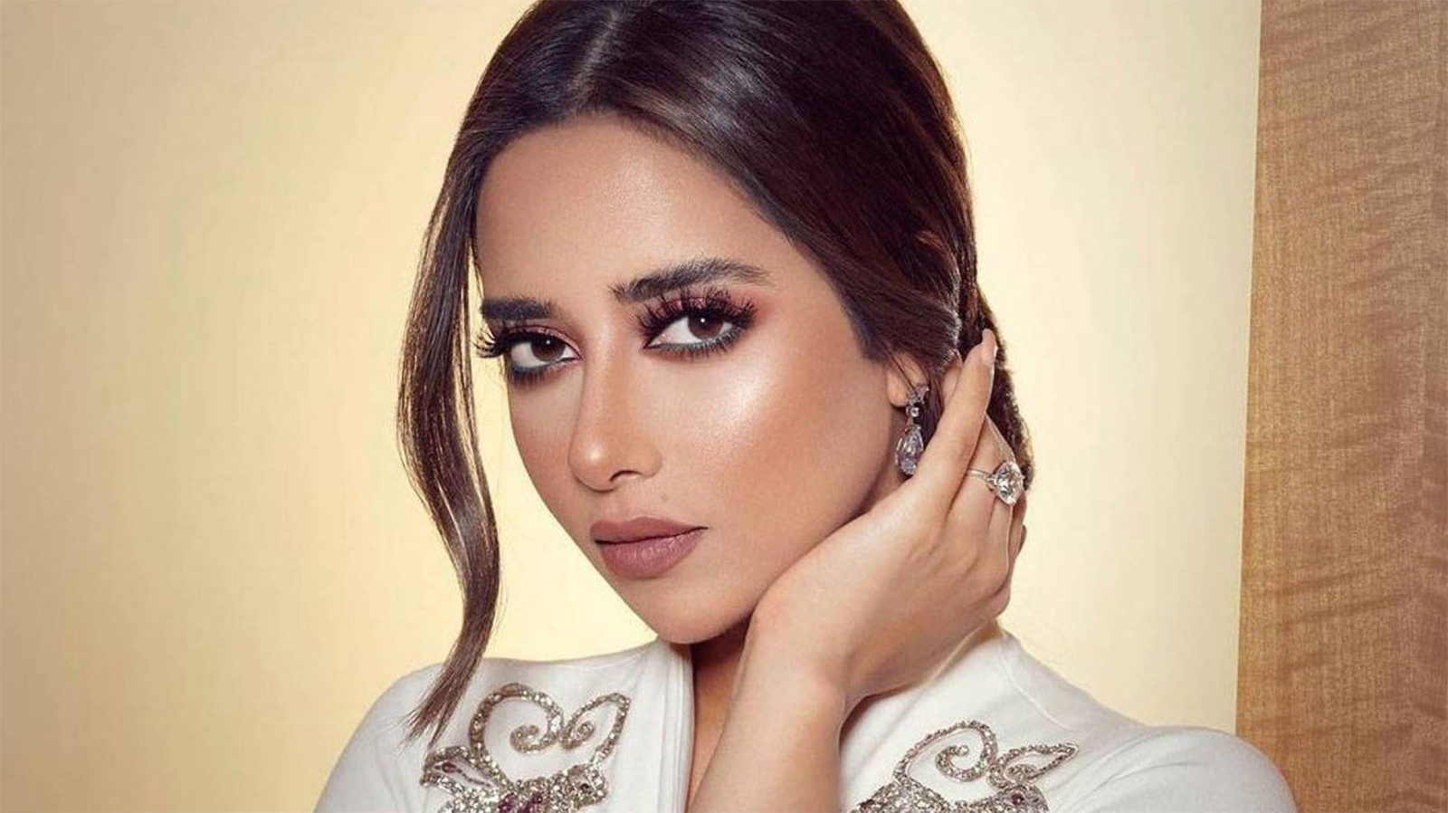 بلقيس تتحرر من القيود وتكشف شخصيتها الحقيقية