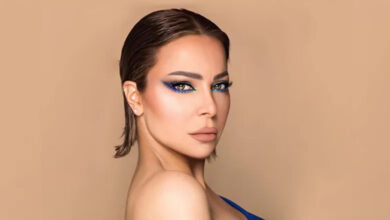 لقاءات نادرة تجمع الفنانين بأبنائهم الذين يعيشون في الخارج
