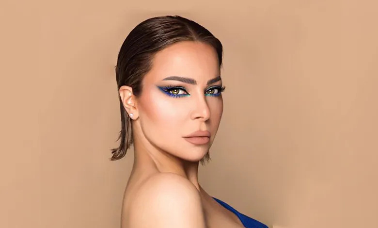 لقاءات نادرة تجمع الفنانين بأبنائهم الذين يعيشون في الخارج