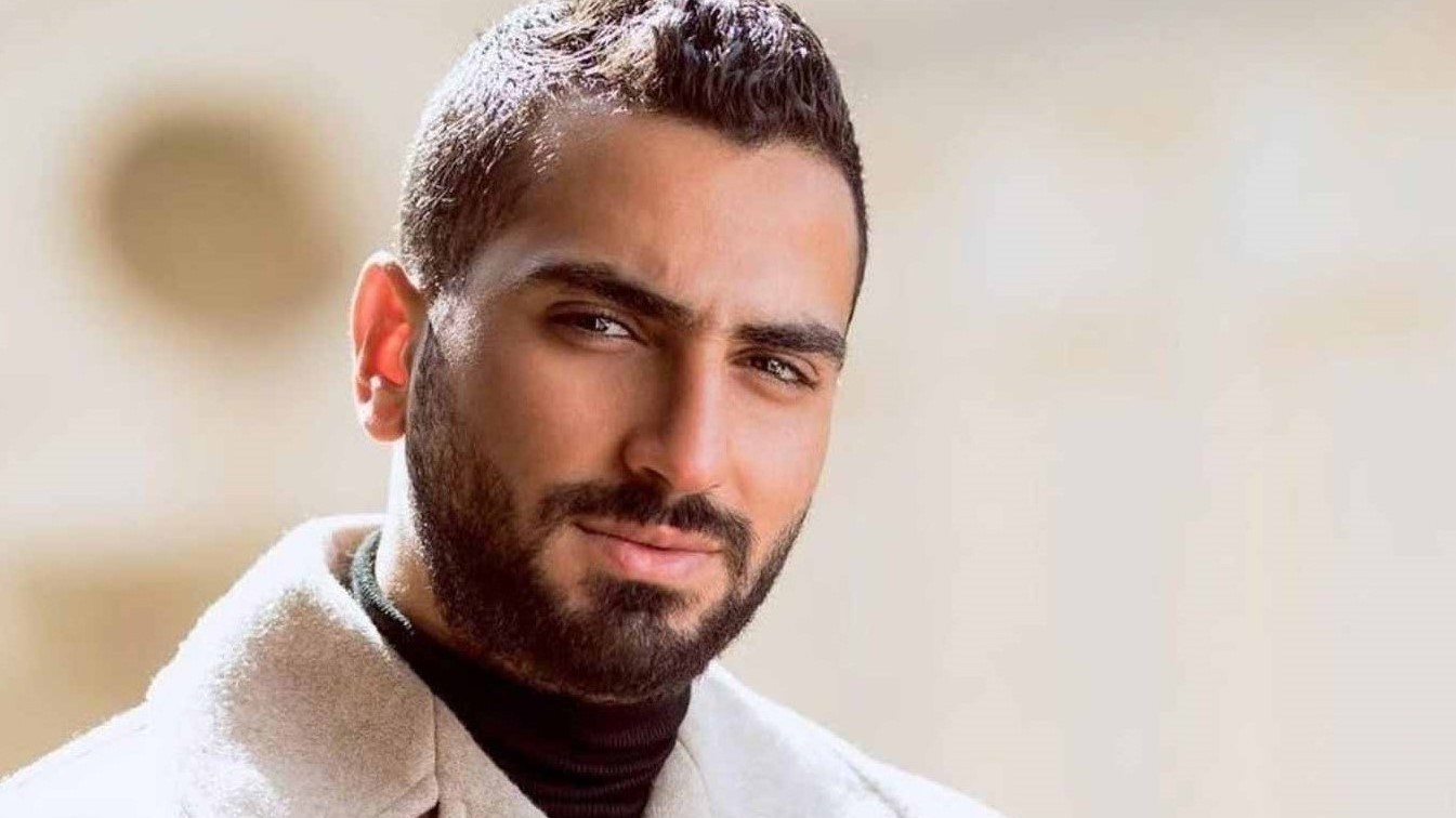 مهاجمة محمد الشرنوبي للسوشيال ميديا