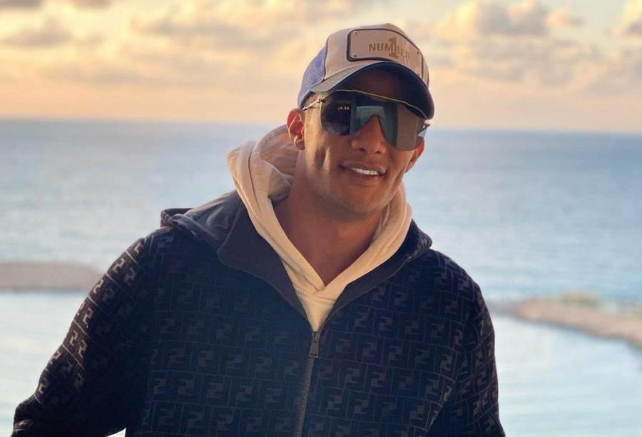 أول صورة لمحمد رمضان في مسلسل العمدة