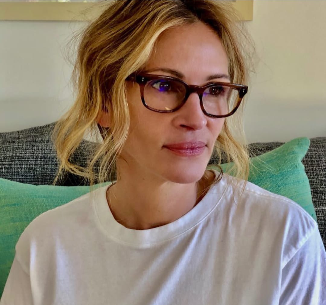 مارتن لوثر كينج يتكفل بفاتورة ولادة جوليا روبرتس