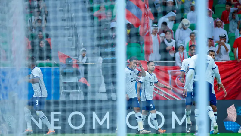 الدوسري يكتسح الدحيل ويعيش ليلة تارخية على أنقاضه