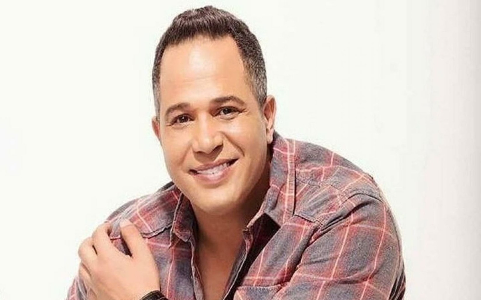 وفاة الفنان المصري مصطفى درويش