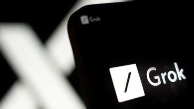 إكس تتيح روبوت الذكاء الاصطناعي "Grok" مجانًا