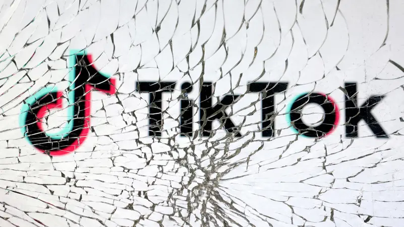 ألبانيا تحظر تطبيق تيك توك لمدة عام بعد مقتل مراهق