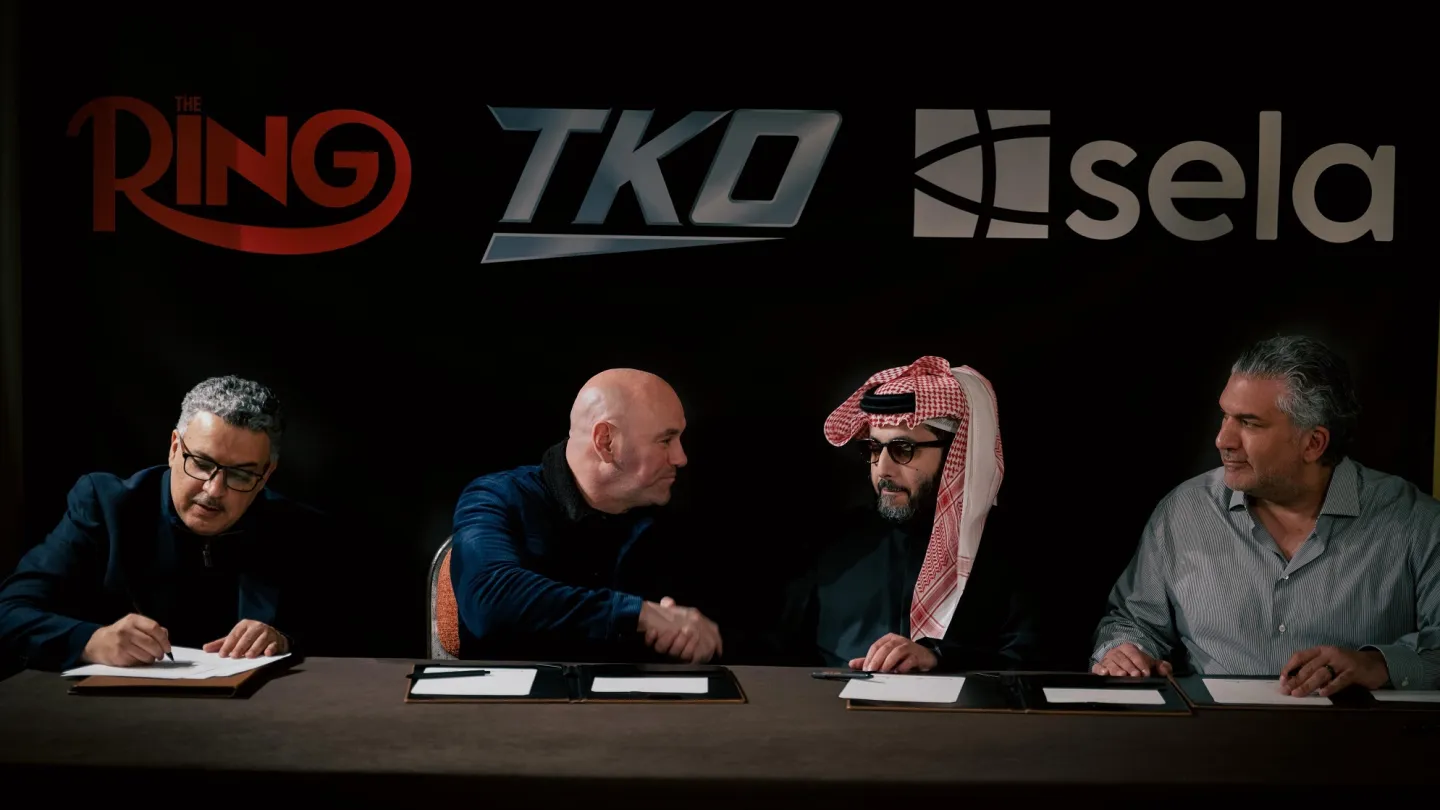 TKO تدخل رسميًا مجال الملاكمة بصفقة مع المملكة