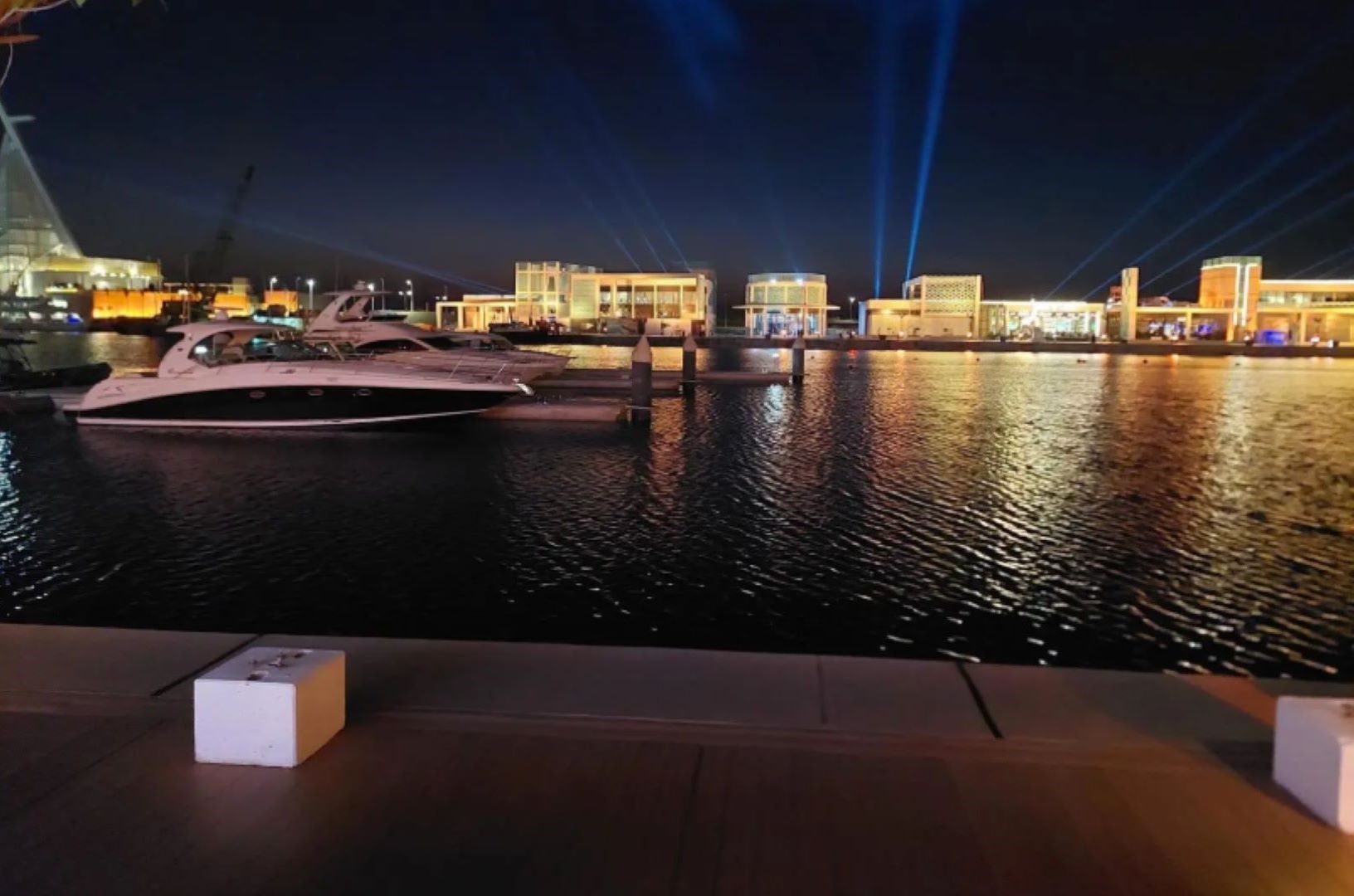 فعاليات الليالي الرمضانية بنادي اليخوت بجدة تجذب الزوار بأنشطة متنوعة